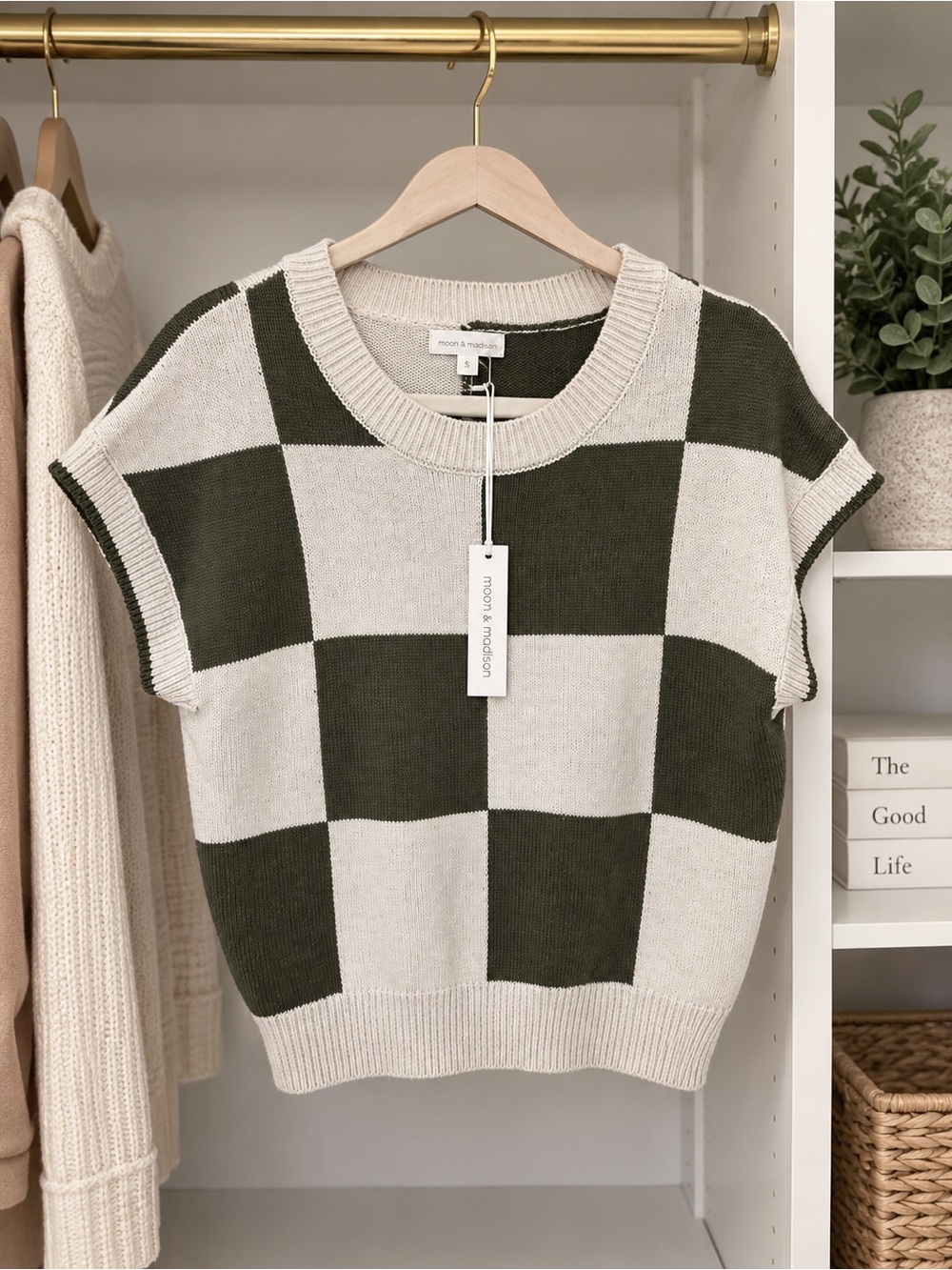 moon & madison Olive and Cream Checkerboard Knit Vest
